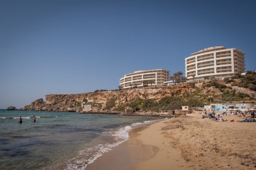 Malta piaszczyste plaże, Golden Bay