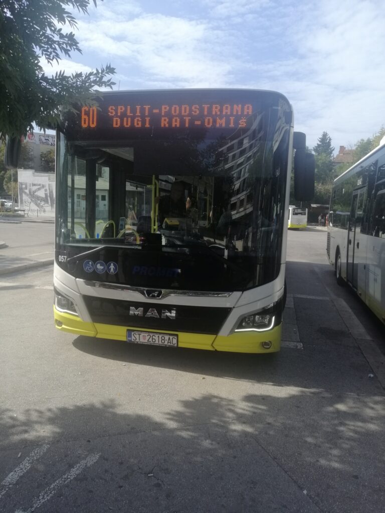 autobus 60, komunikacja miejska, Split, Podstrana, Omiś